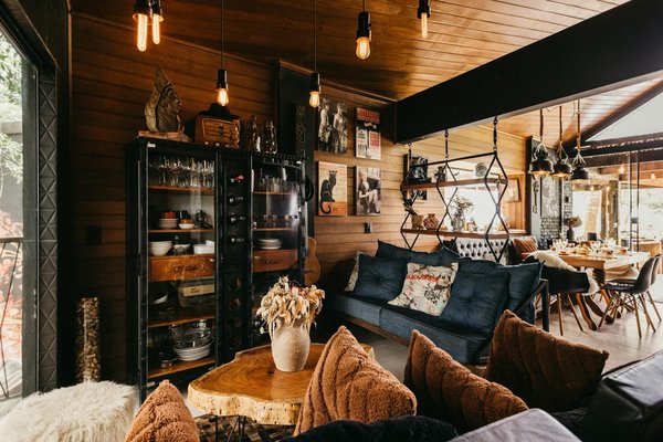 Unveiling the mysteries of britain"s historic stone circles: your ultimate guide to unforgettable tours beyond stonehenge